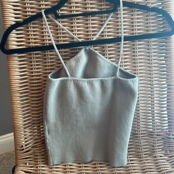 V neck olive crop top - Picture 3 of 3